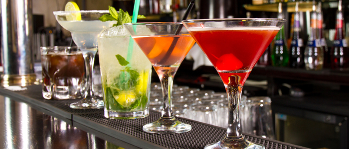 shutterstock_cocktails2GUIDEfeatured
