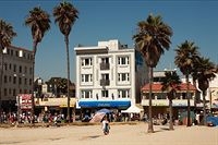 Venice Beach Suites And Hotel