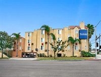 Travelodge Inn and Suites Gardena CA