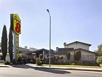 Super 8 Motel - Canoga Park