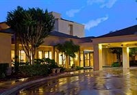 Courtyard By Marriott San Antonio Airport