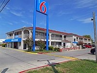 Motel 6 San Antonio-Splashtown