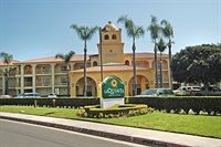 La Quinta Inn & Suites Orange County-santa Ana