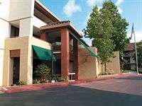 La Quinta Inn & Suites Thousand Oaks Newbury Park