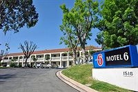 Motel 6 Thousand Oaks South