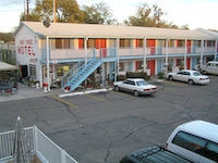 Hiway House Motel
