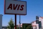 Avis Rent A Car logo