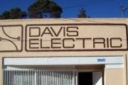 Davis Electric logo